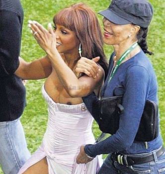Toni Braxton Nipple Slip