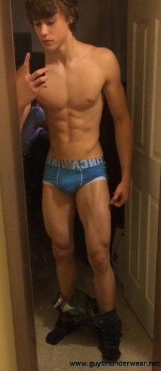 Underwear Twink Selfie