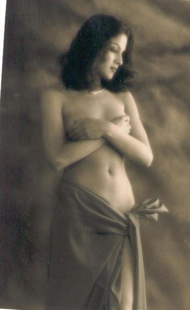Veena Malik Nude