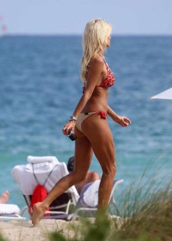 Victoria Silvstedt Bikini