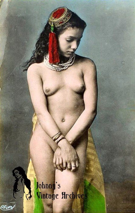 Vintage Ethnic Nudes