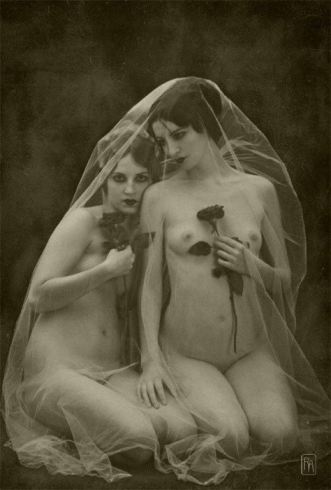 Vintage Lesbian Photography