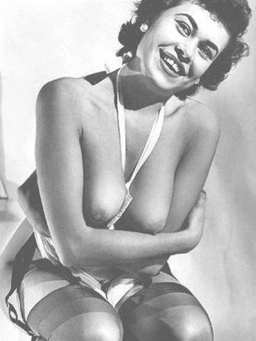 Vintage Nude Mature Women