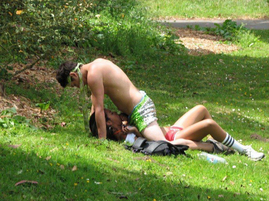 Amateur Park Blowjob