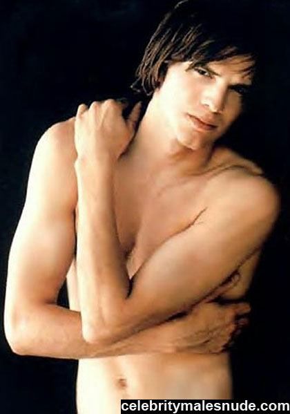 Ashton Kutcher Nude