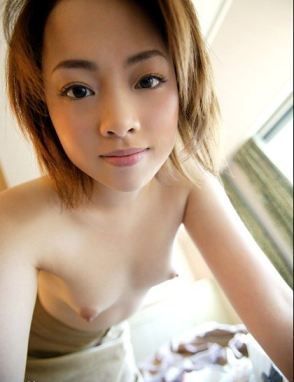 Asian Nude Teen Bare Tits