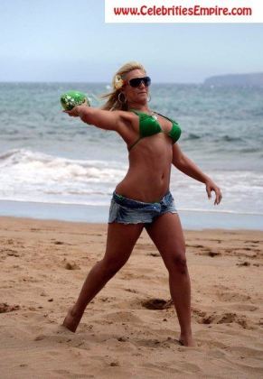 Brooke Hogan Green Bikini