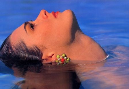Brooke Shields Nude