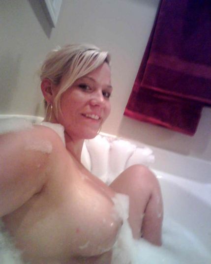 Busty Chubby Teen Kik