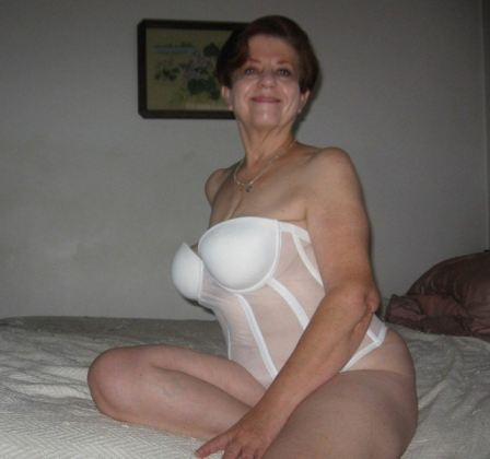 Busty Granny Sunshine Porn