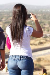 Candid Street Voyeur Tight Jeans Ass Hot Pants