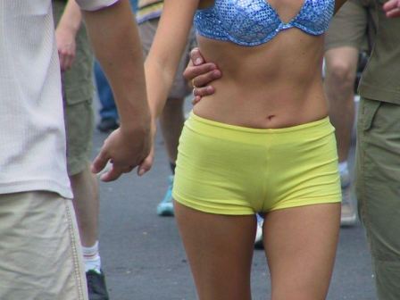 Candid Teen Camel Toe