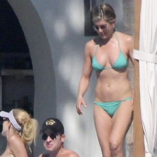 Courteney Cox Jennifer Aniston Bikini