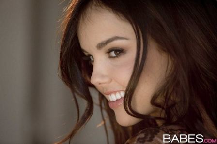 Dillion Harper Babes Brunette Face Babe
