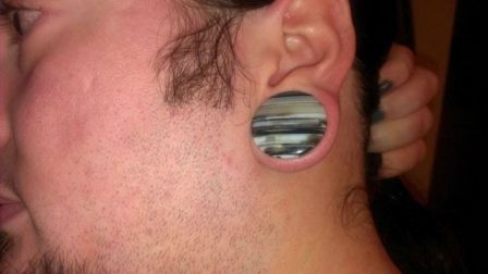 Ear Lobe Piercing For Men