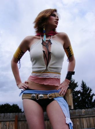 Final Fantasy Yuna Cosplay