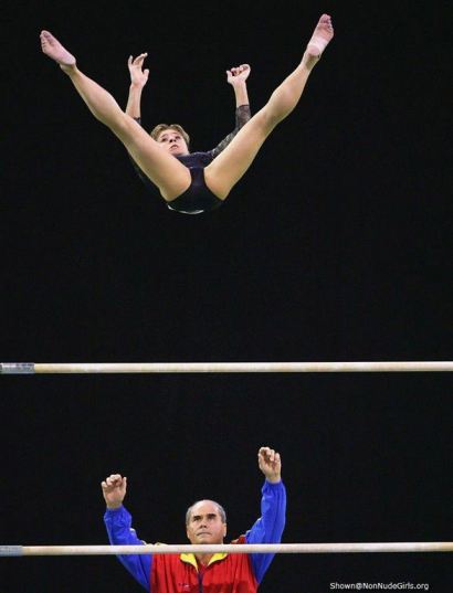 Gymnastics Crotch Shots