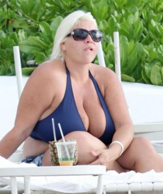 Beth Chapman Bounty Hunter Boobs