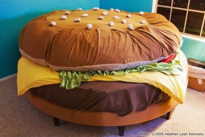 Hamburger Bed