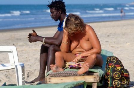 Black Women Sex On Beach