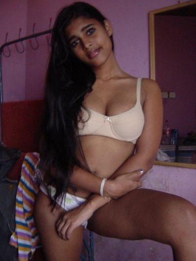 College Girl Caught Changing