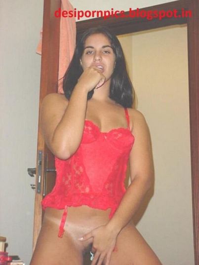 Drunk Girl Pulls Up Dress
