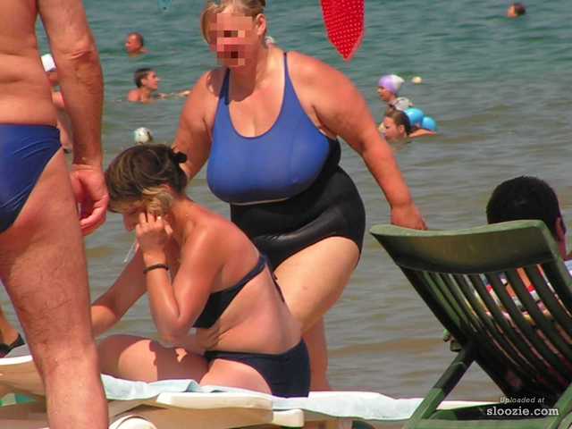 bbw wife at nude beach