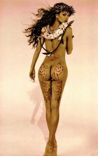 butt nicole scherzinger ass
