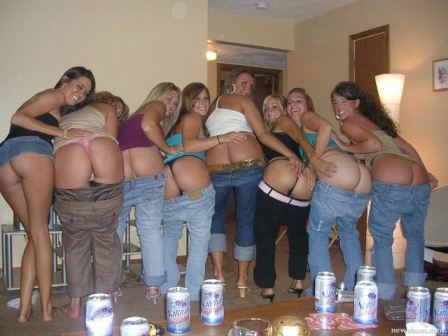 groups of naked college girls bent over