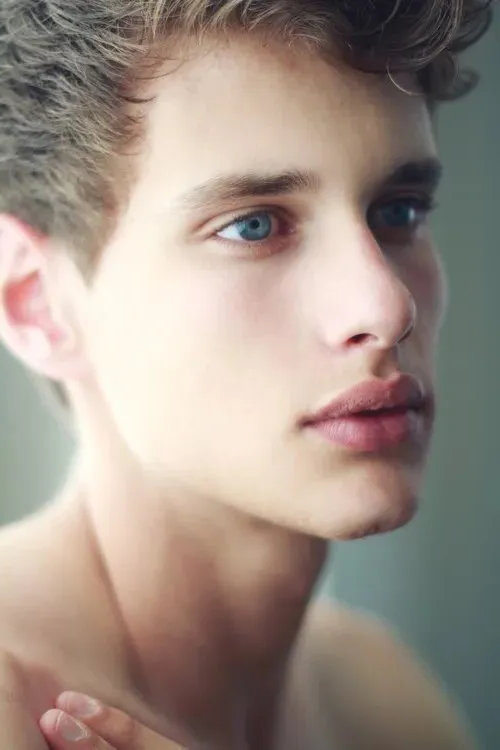 blonde teen boy with blue eyes
