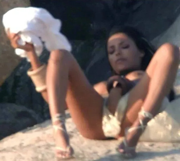 celebrity nude pussy shots