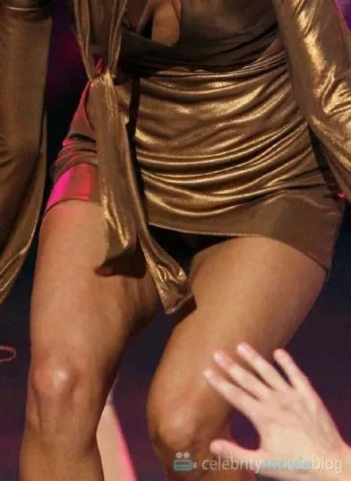 halle berry upskirt