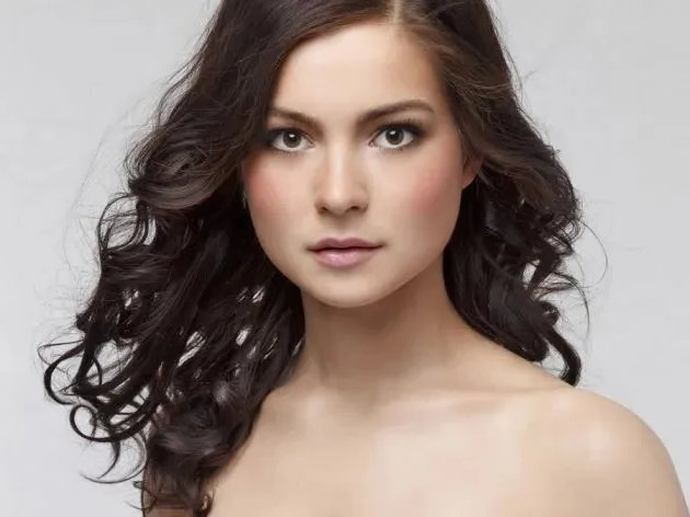 henriette richter rohl closeup face
